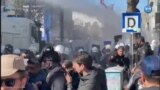 Van'da protestolar ve polis müdahalesi sürüyor
