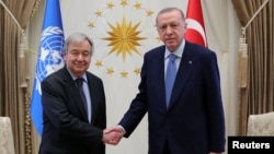 Cumhurbaşkanı Erdoğan ile BM Genel Sekreteri Guterres bugün yapılacak BM Güvenlik Konseyi toplantısı öncesi telefonda görüştü