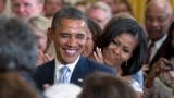  سابق صدر اوباما اور اُن کی اہلیہ نے ٹیلی فون کال کے ذریعے کاملا ہیرس کی حمایت کا اعلان کیا۔ 