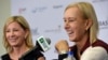 Ünlü tenisçiler Chris Evert ve Martina Navratilova, WTA Uluslararası Kadınlar Tenis Turnuvası’nın Suudi Arabistan'da yapılmasının "ilerleme değil, önemli bir gerileme anlamına geleceği" görüşünde