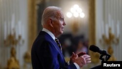 Başkan Joe Biden'ın kişisel ofisi ve konutunda "gizli belgelerin" bulunmasını soruşturmak üzere geçen yıl atanan özel yetkili savcı, raporunu açıkladı. 